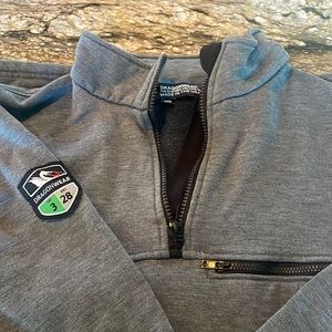 Woman’s dragon wear pull over - medium-FR